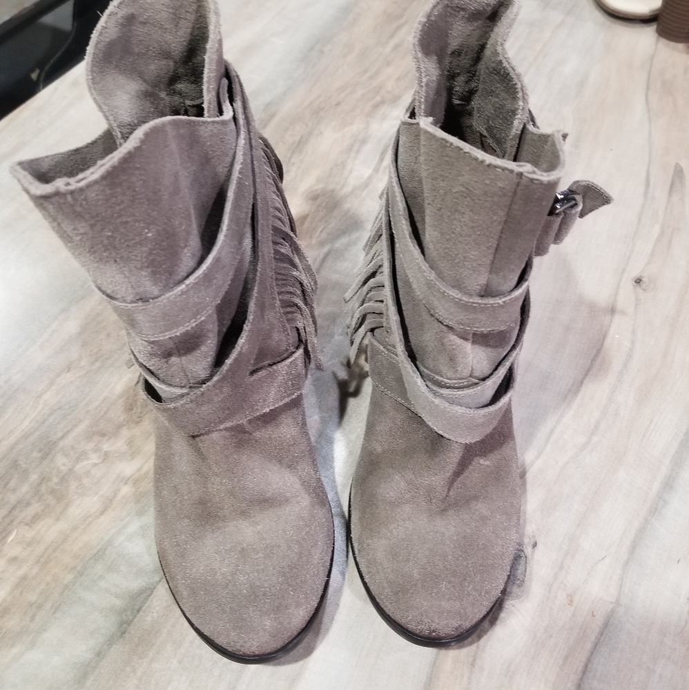Naughty monkey fringe booties